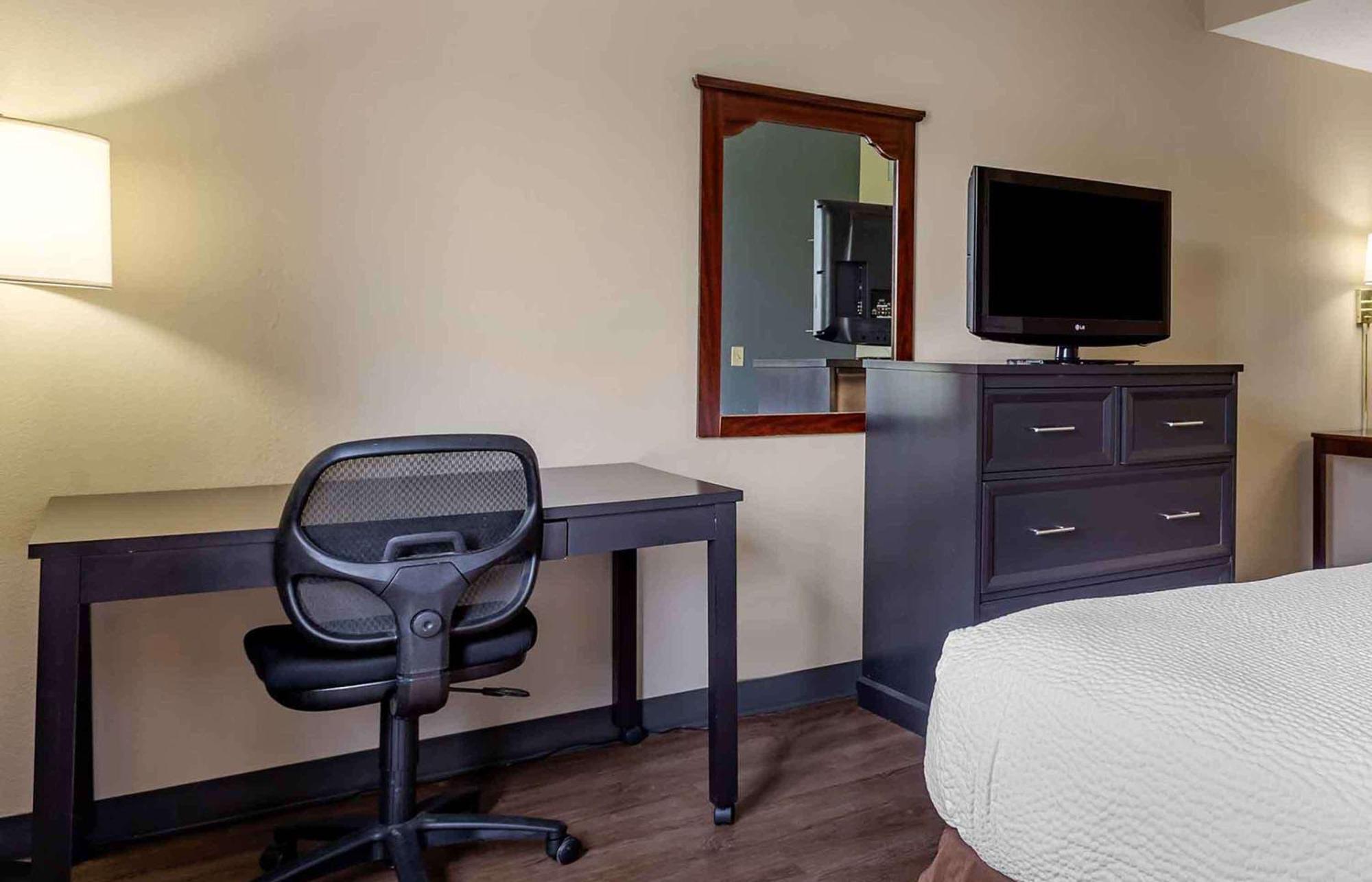 Extended Stay America Suites - Philadelphia - Бенсалем Екстер'єр фото
